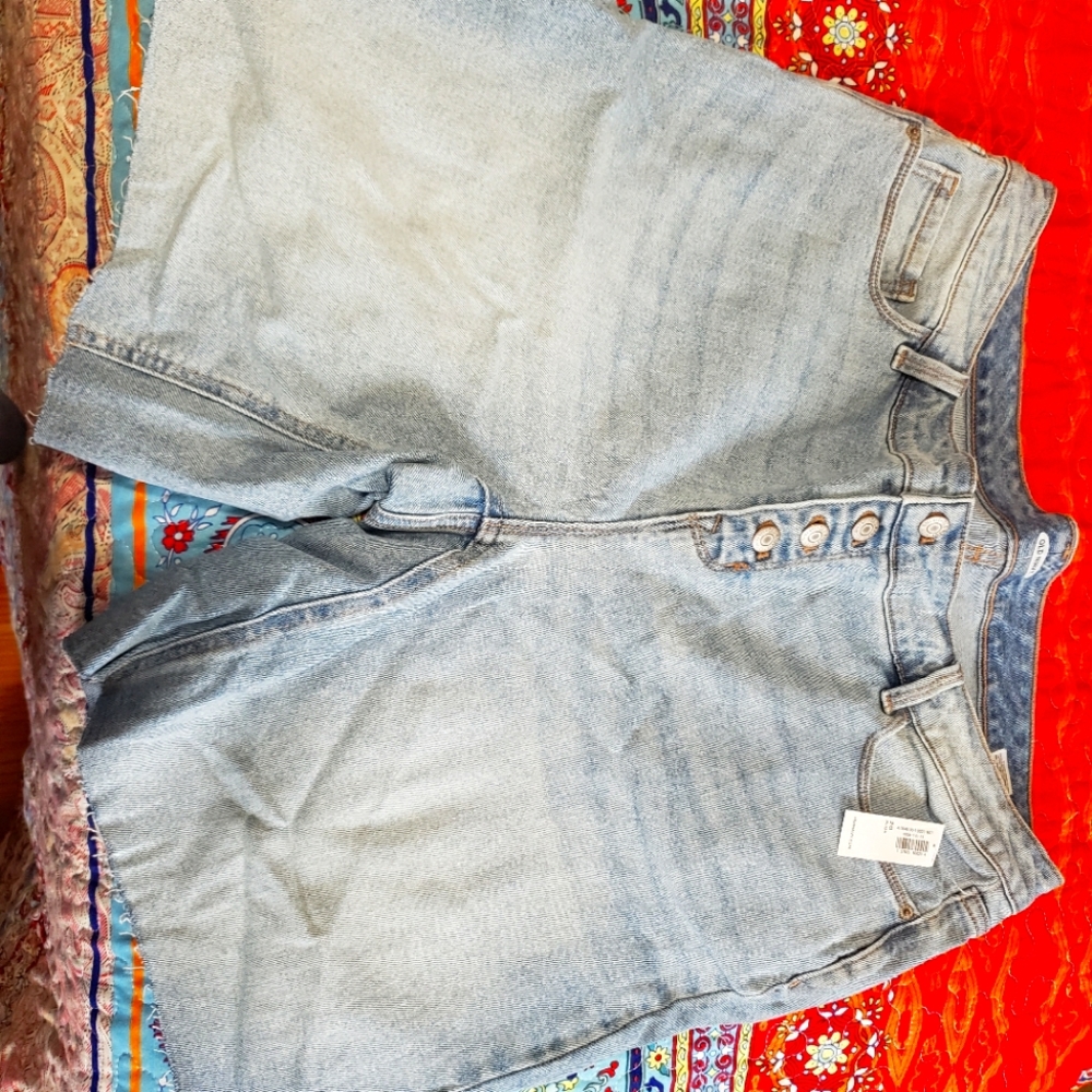 NWT old Navy button fly denim shorts